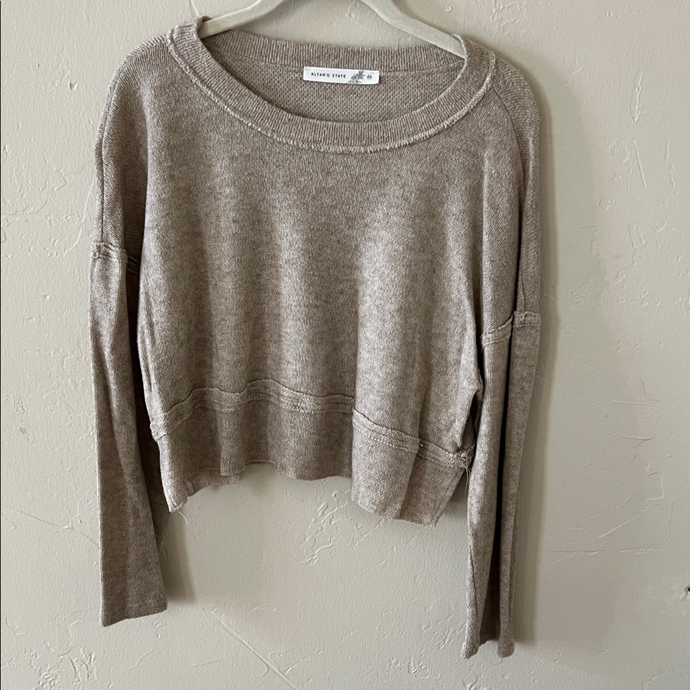 Altar'd State Taupe Crew Neck Cropped Shirt Size XS